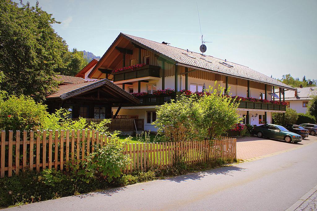 Pension Weigert โบเดนไมส์ ภายนอก รูปภาพ